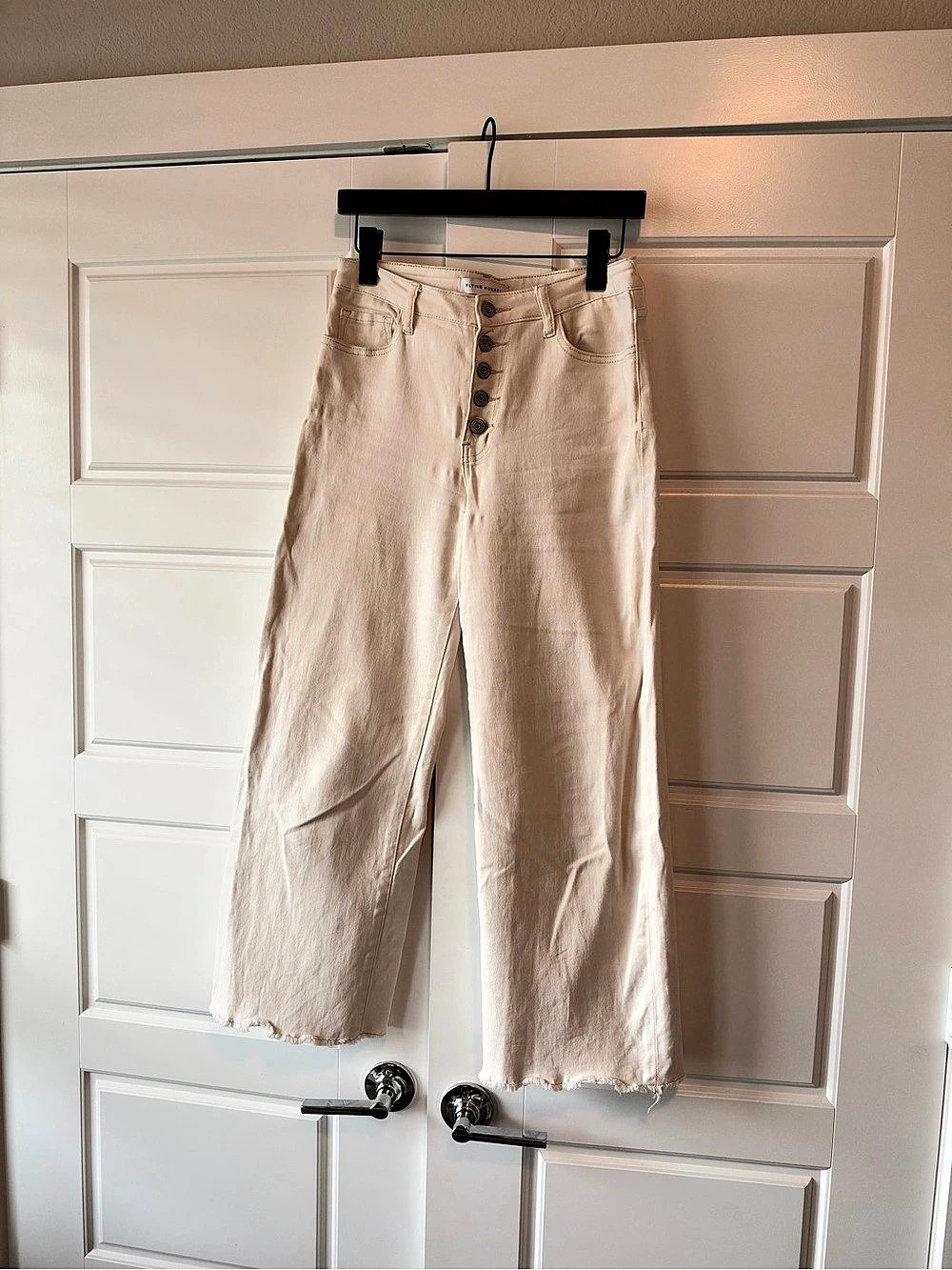 Flying Monkey High Rise Straight Leg Raw Hem Jeans Waist 28 NWT